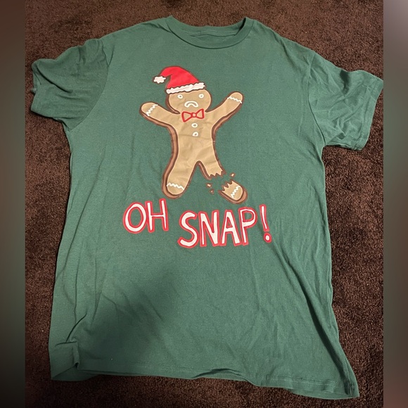 C&P Branded green gingerbread Oh Snap Christmas short sleeve shirt M - Picture 1 of 8